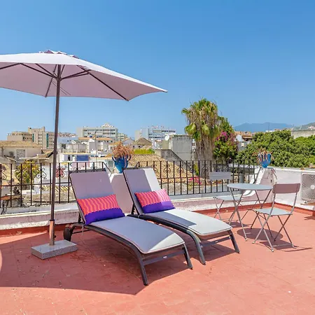 Escuela Village Apartment