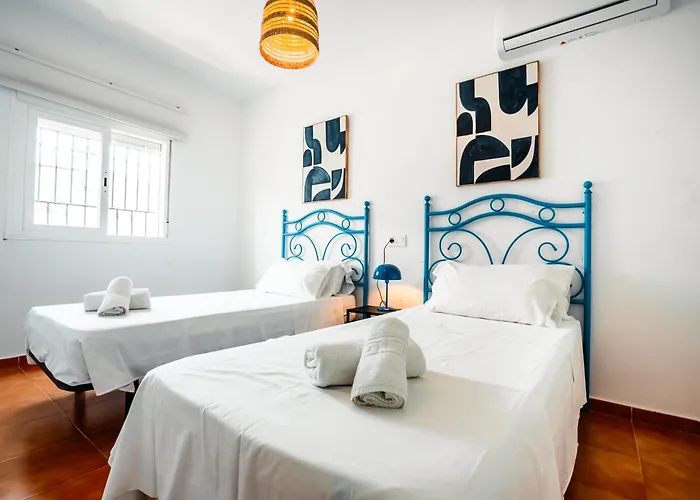 Escuela Village Marbella